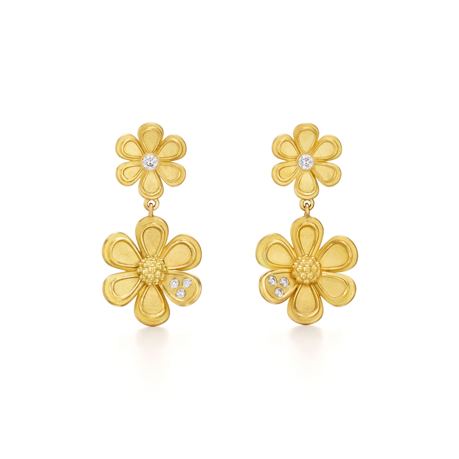 Shops 18k gold Earrings