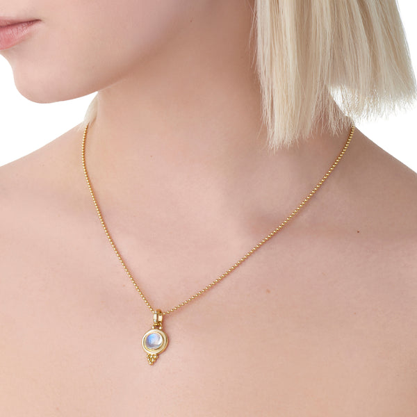 18K Classic Temple Pendant